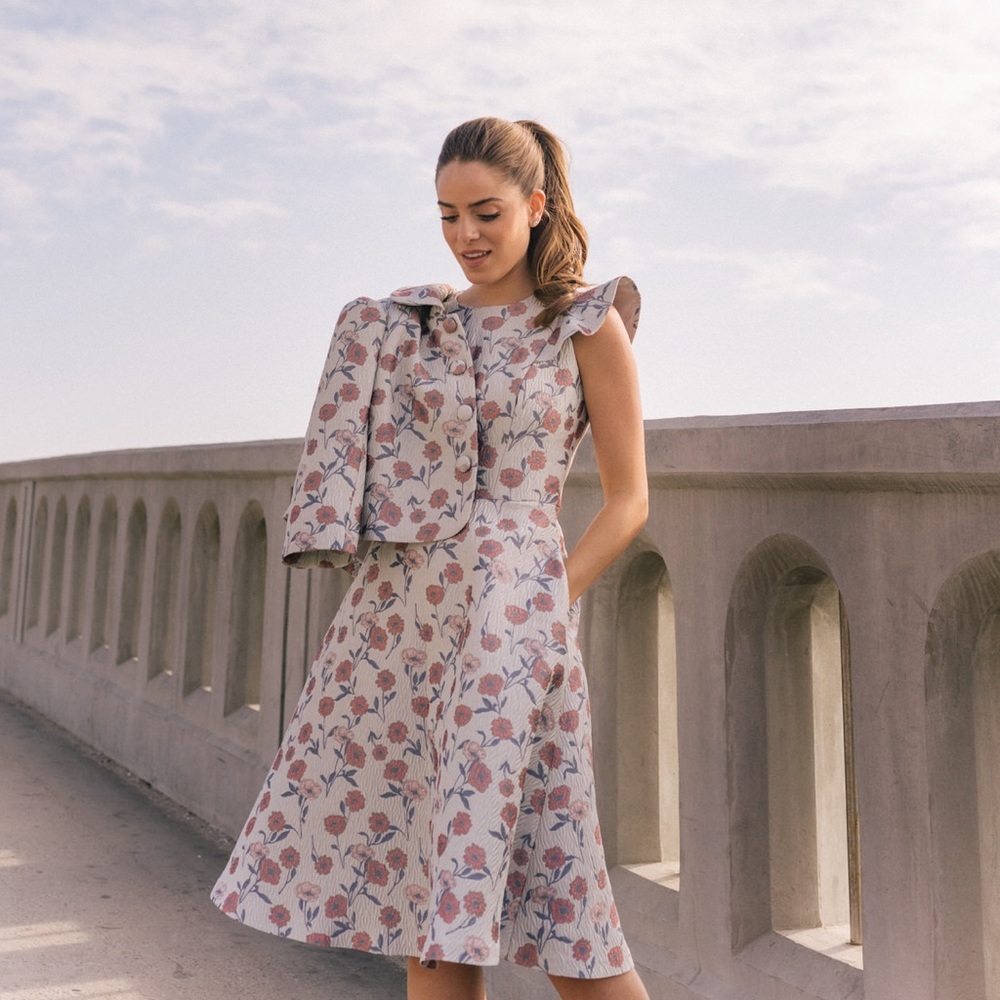 Gal Meets Glam Lola Dancing Daisy Jacquard Dress
